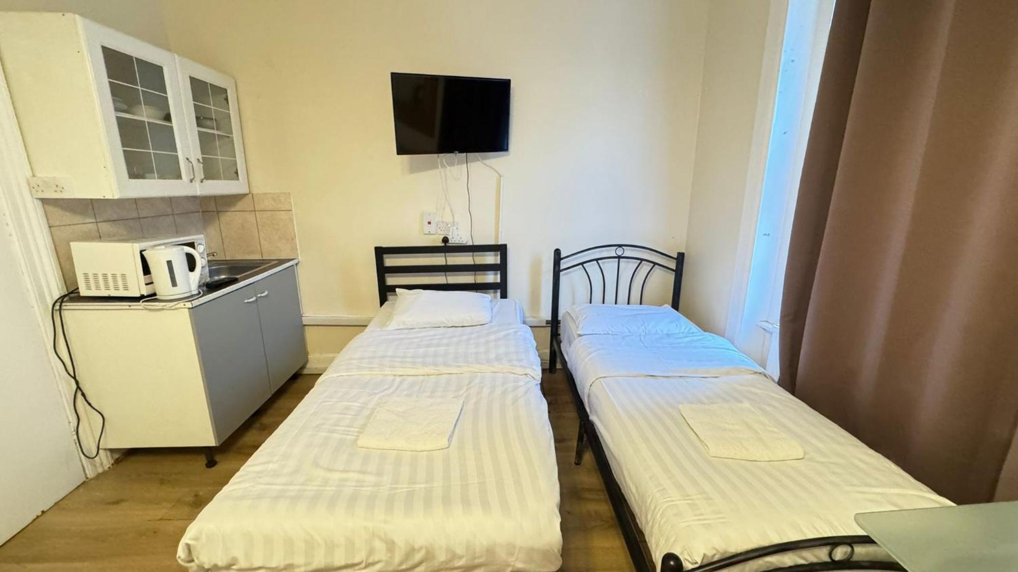 Anwar House 2* Londen