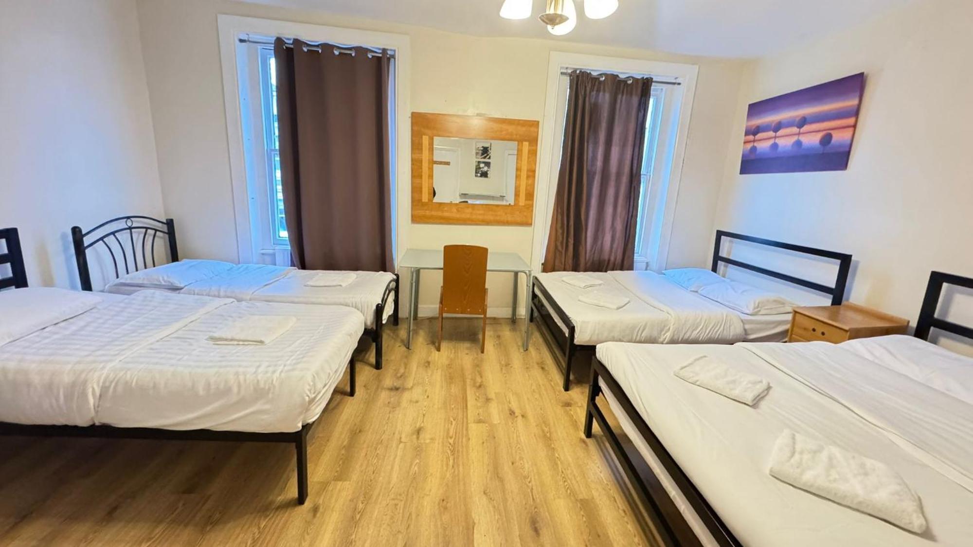 Gasthuis Anwar House 2*
