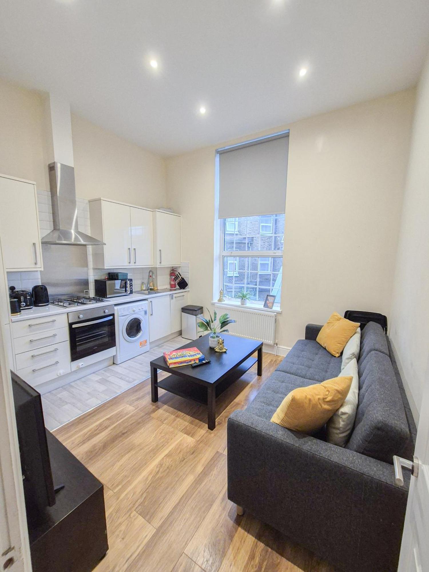 Cozy 2-bedroom With Free Wi-fi In Shepherds Bush Near Westfield Lägenhet *