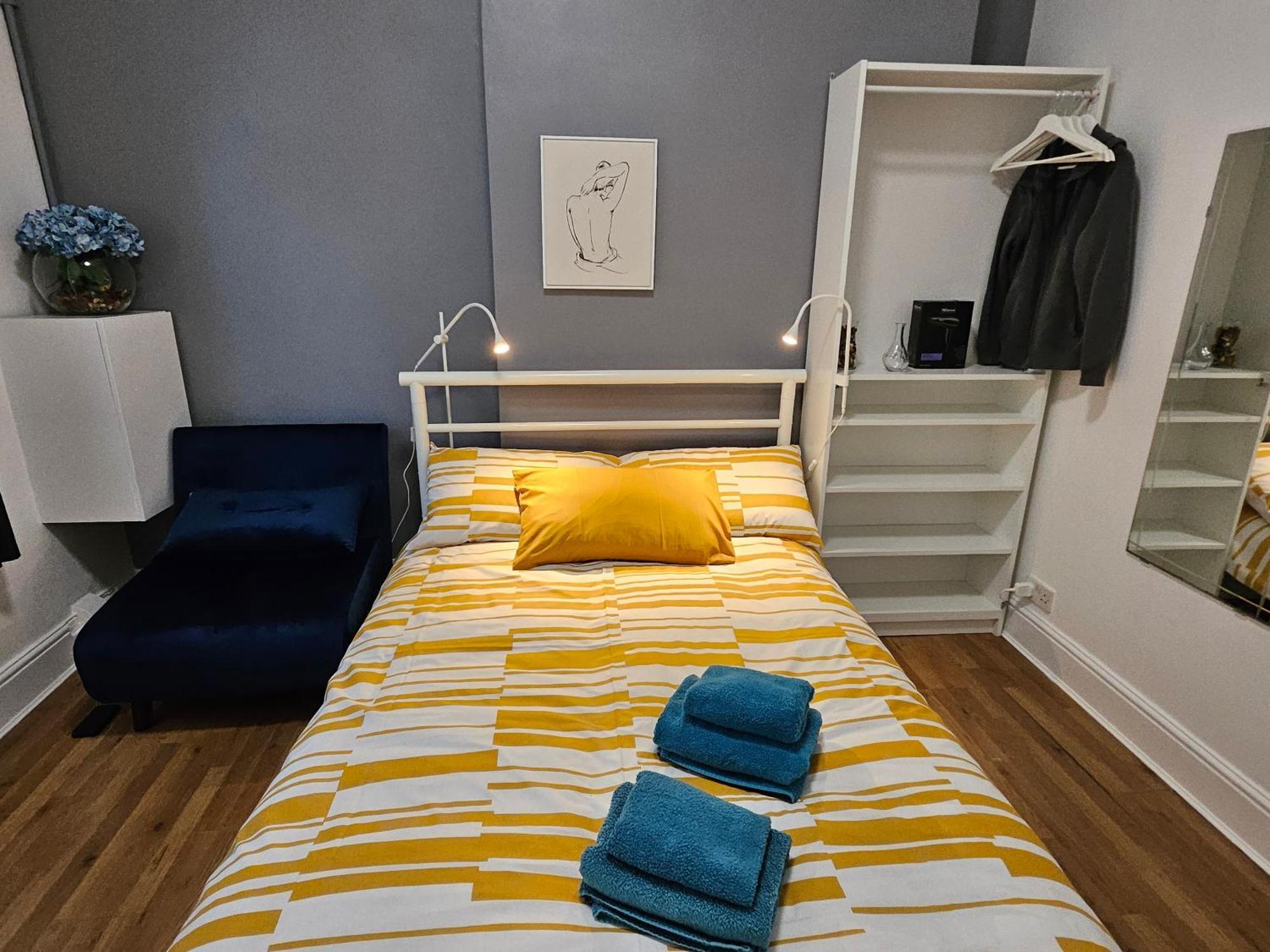 Gasthuis Modern Spacious 10 Minutes From Big Ben Londen