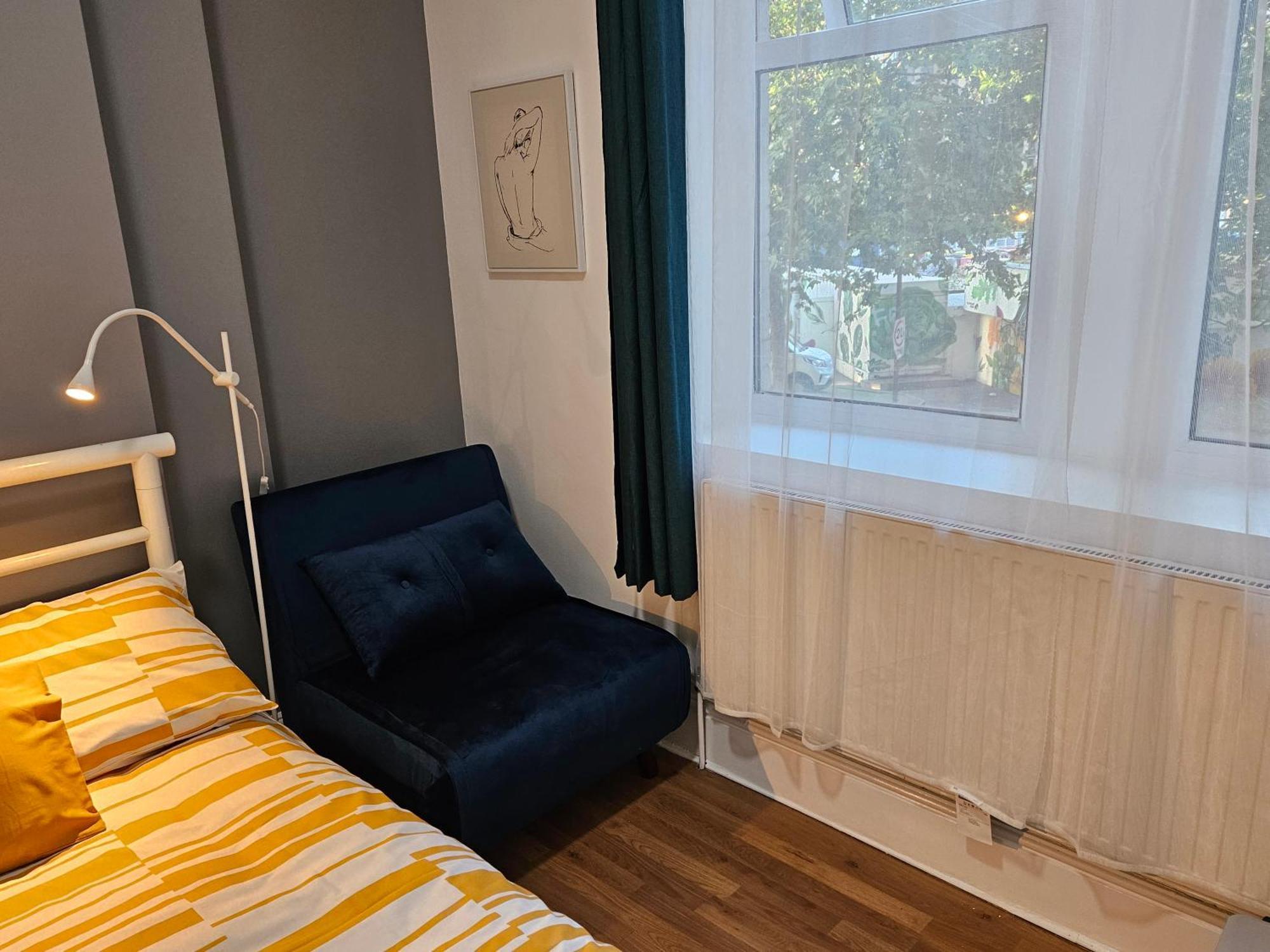 Modern Spacious 10 Minutes From Big Ben Gasthuis