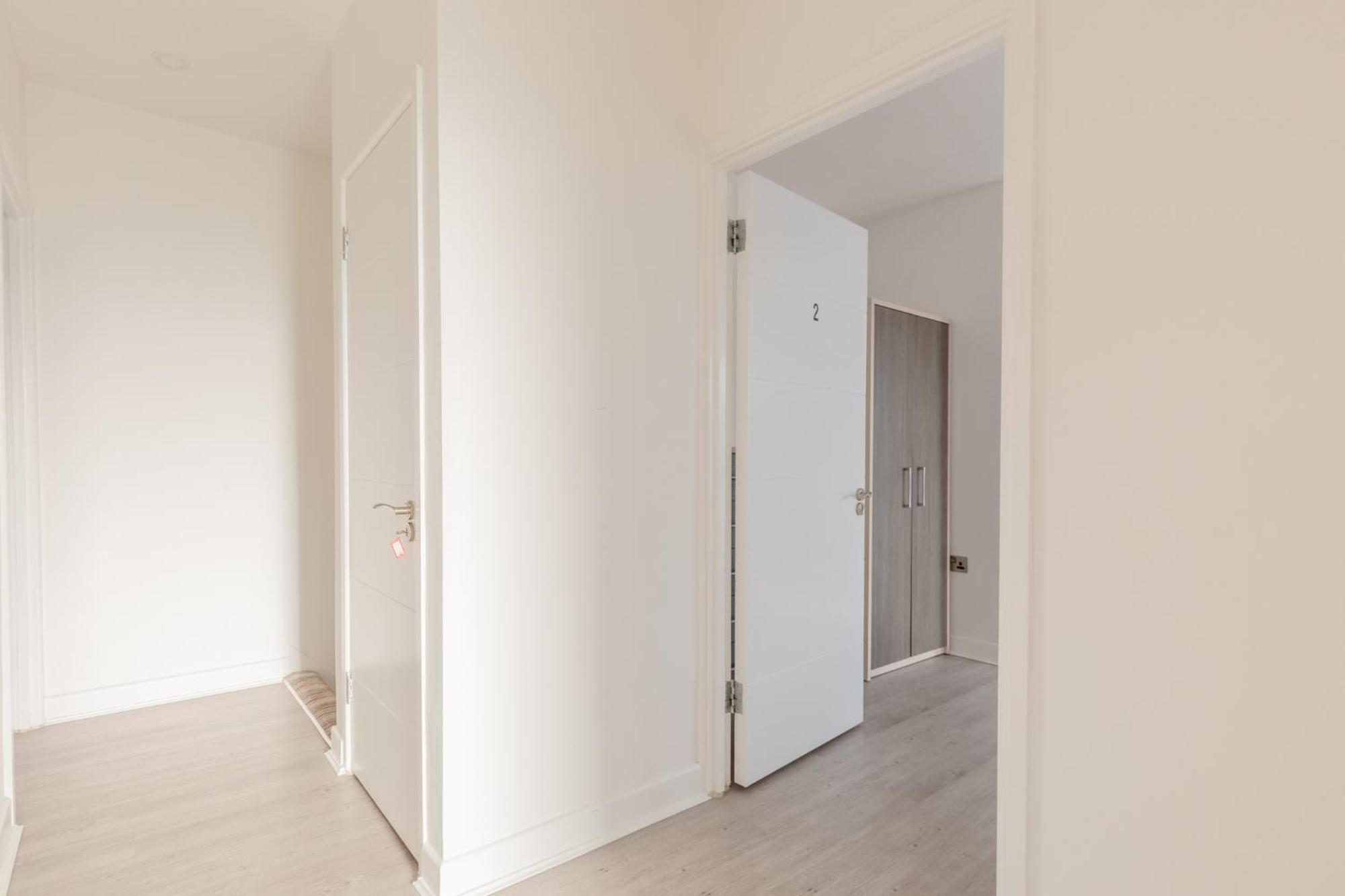 Apartment Spacious 3bd Flat Near Airport