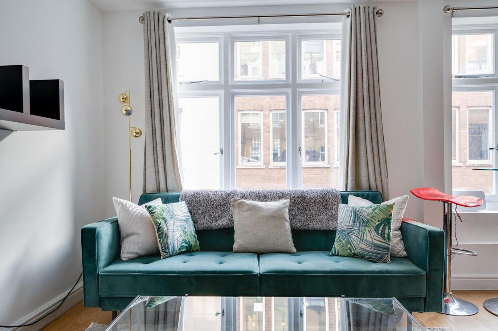 Appartement Lovely Charing Cross Londen