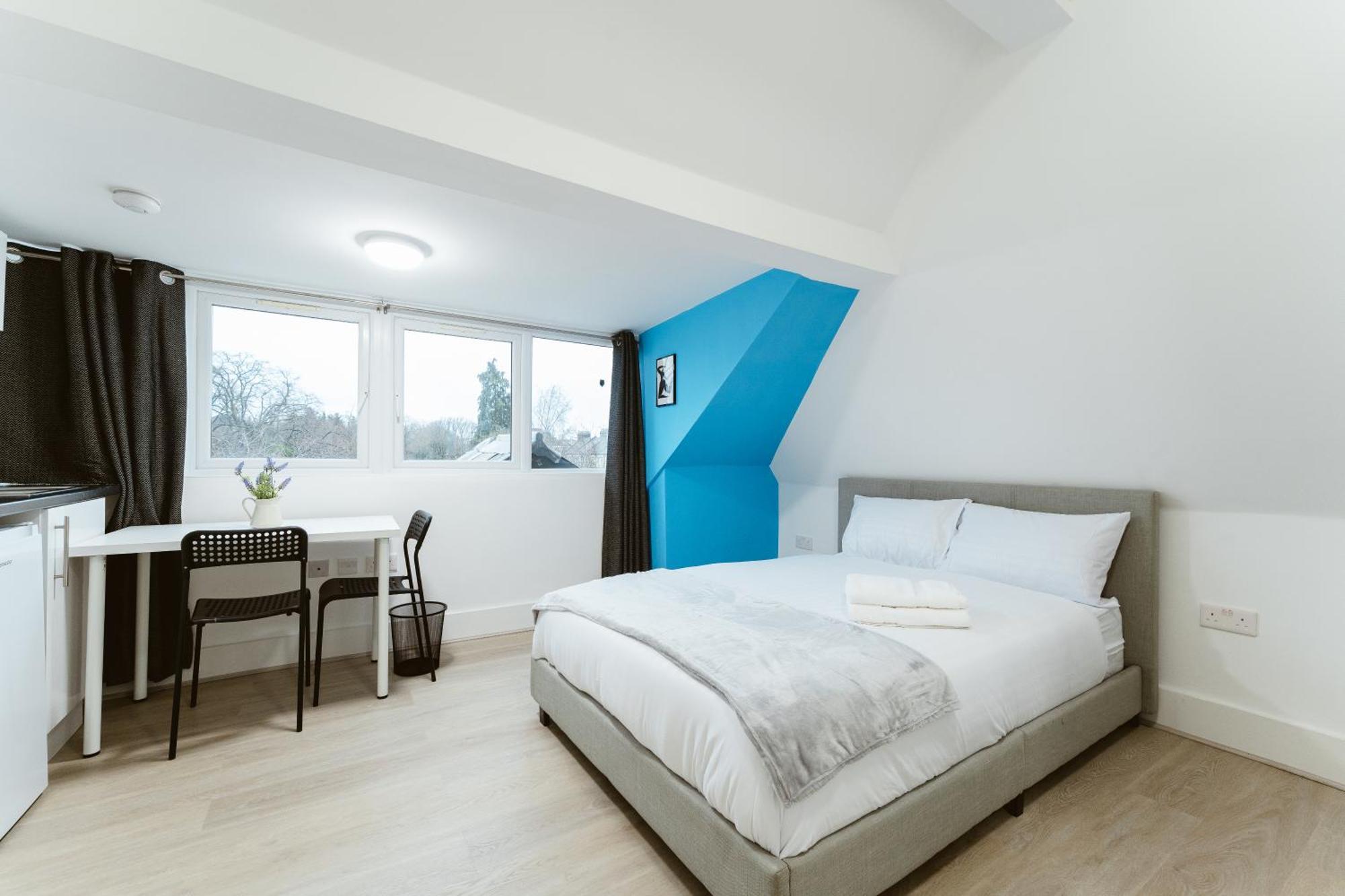 Pensionat The Wood Star Self Contained London