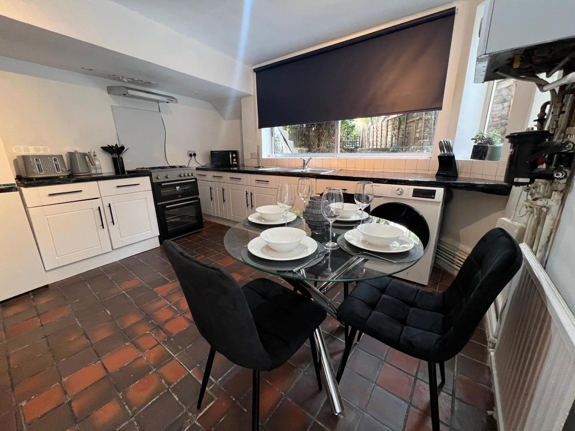Fulham Tranquil 2bd King Bed With Parking & Gdn Appartement Londres