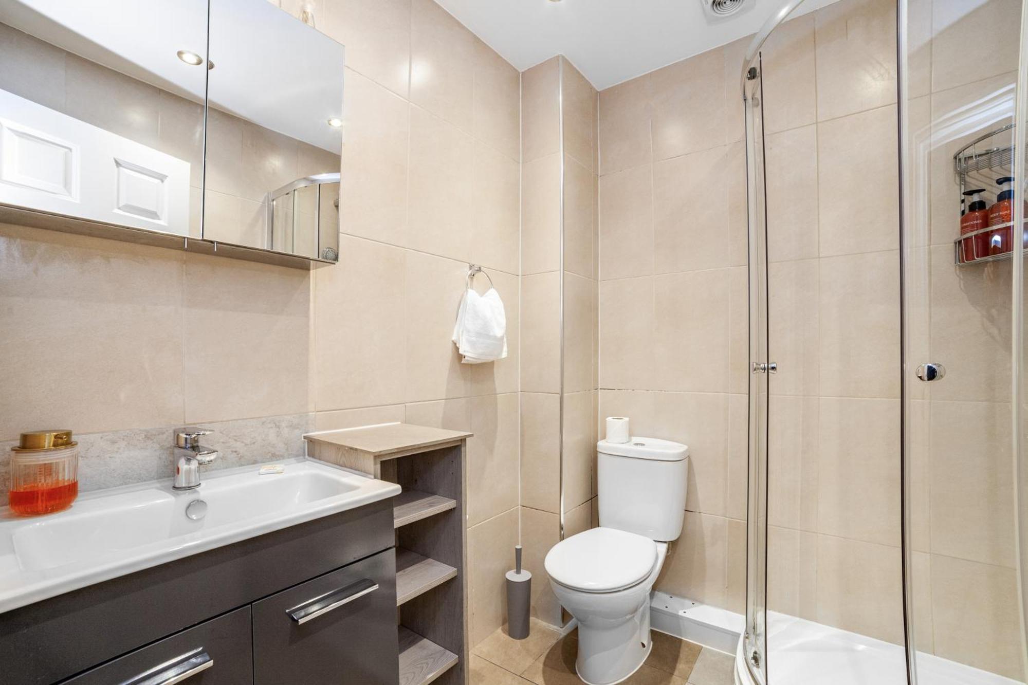 Relax And Unwind, King Beds Near Camden Town Leilighet *