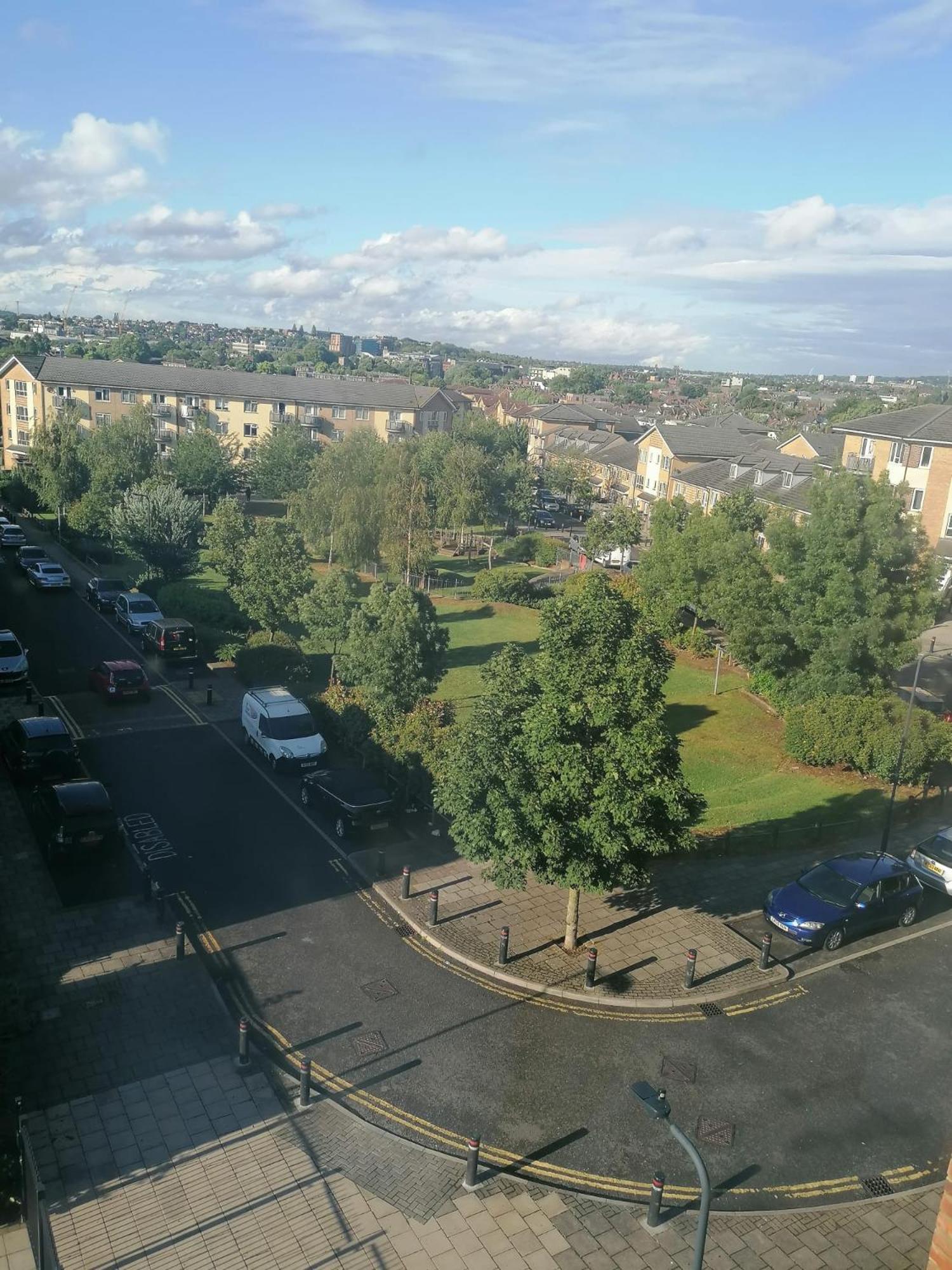 Lejlighed With Wembley View