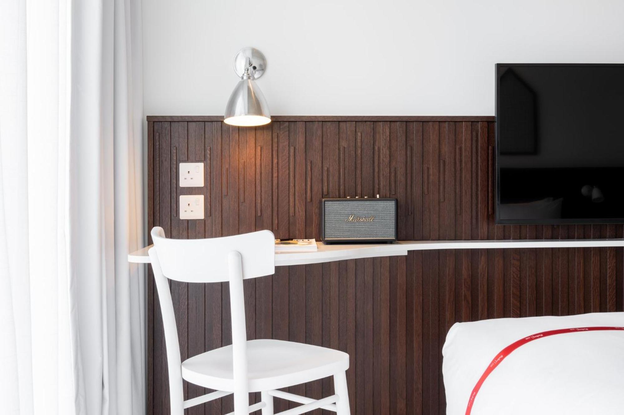 Ruby Zoe Hotell London
