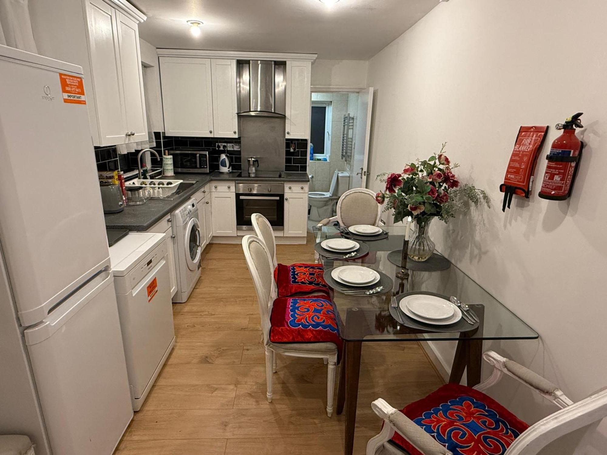 Good Size And Cheap Double In Hammersmith Guest house