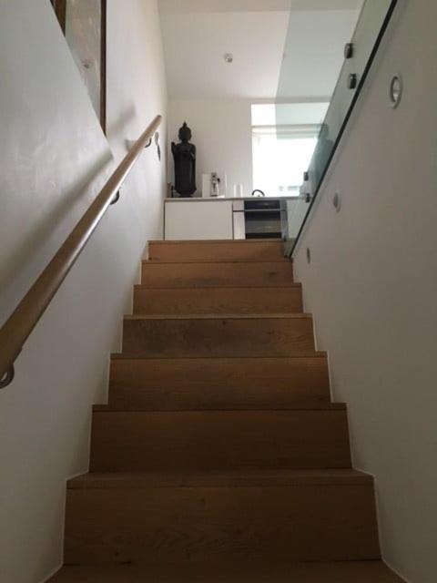 Chelsea, Three-bedroom Contemporary Living Duplex * London