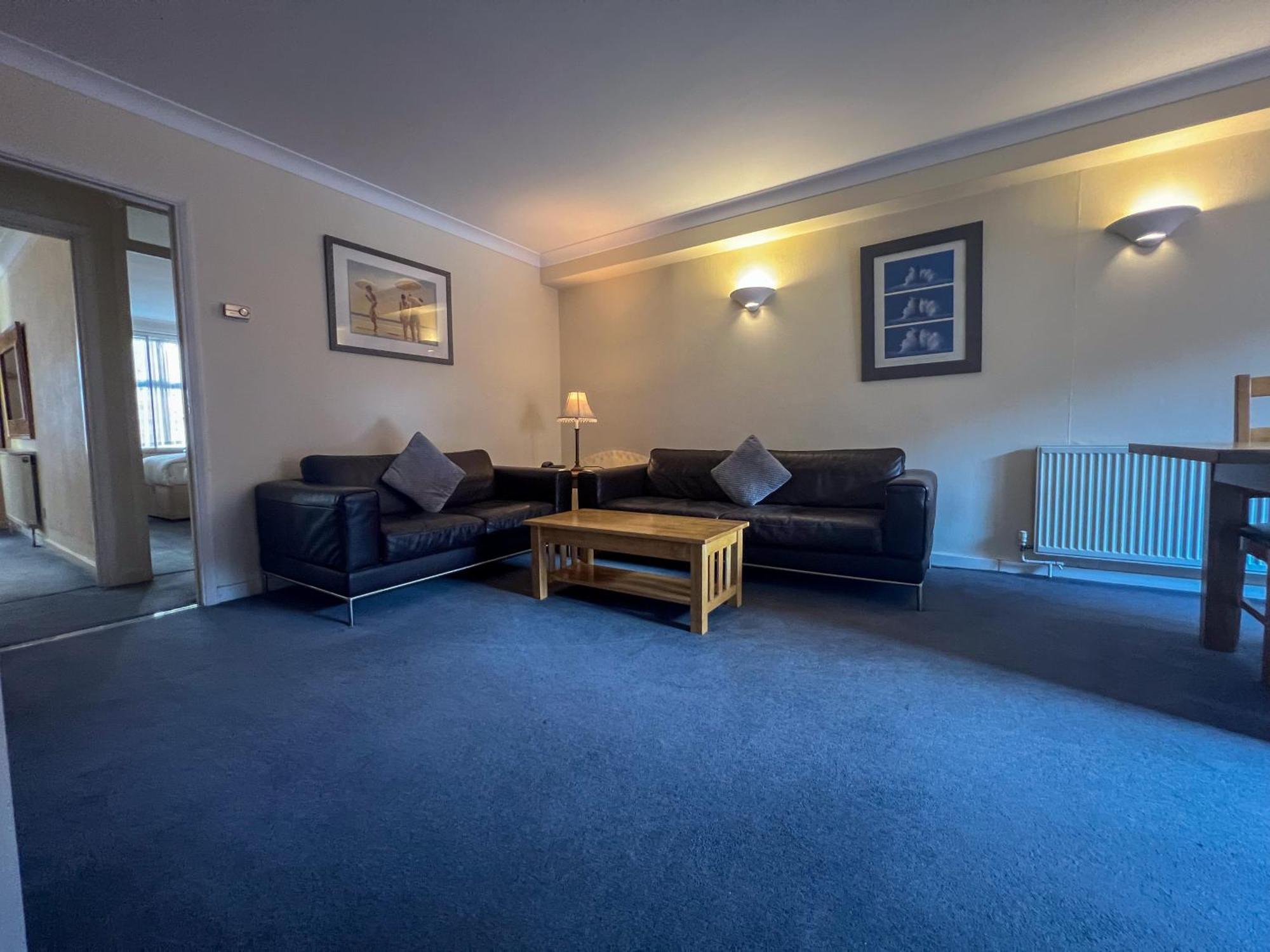 Exclusive 2-bedroom Retreat In Iconic Mayfair H8 Appartement Londen