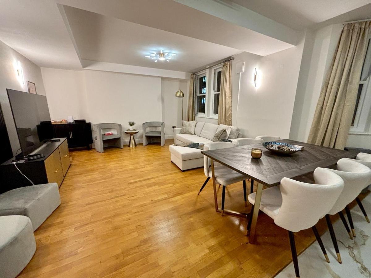 Elegant Apartment London