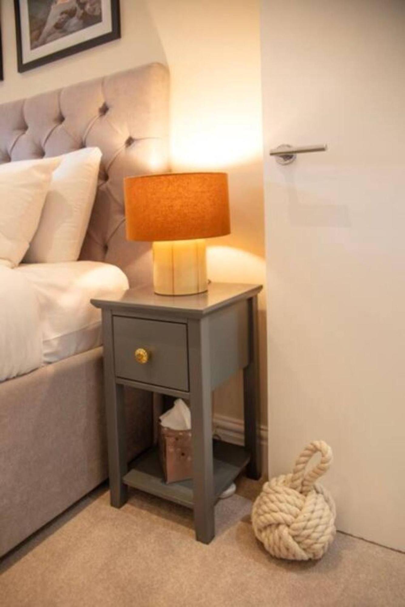 Knightsbridge Stylish 1 Bed Mins From Harrods Apartment *