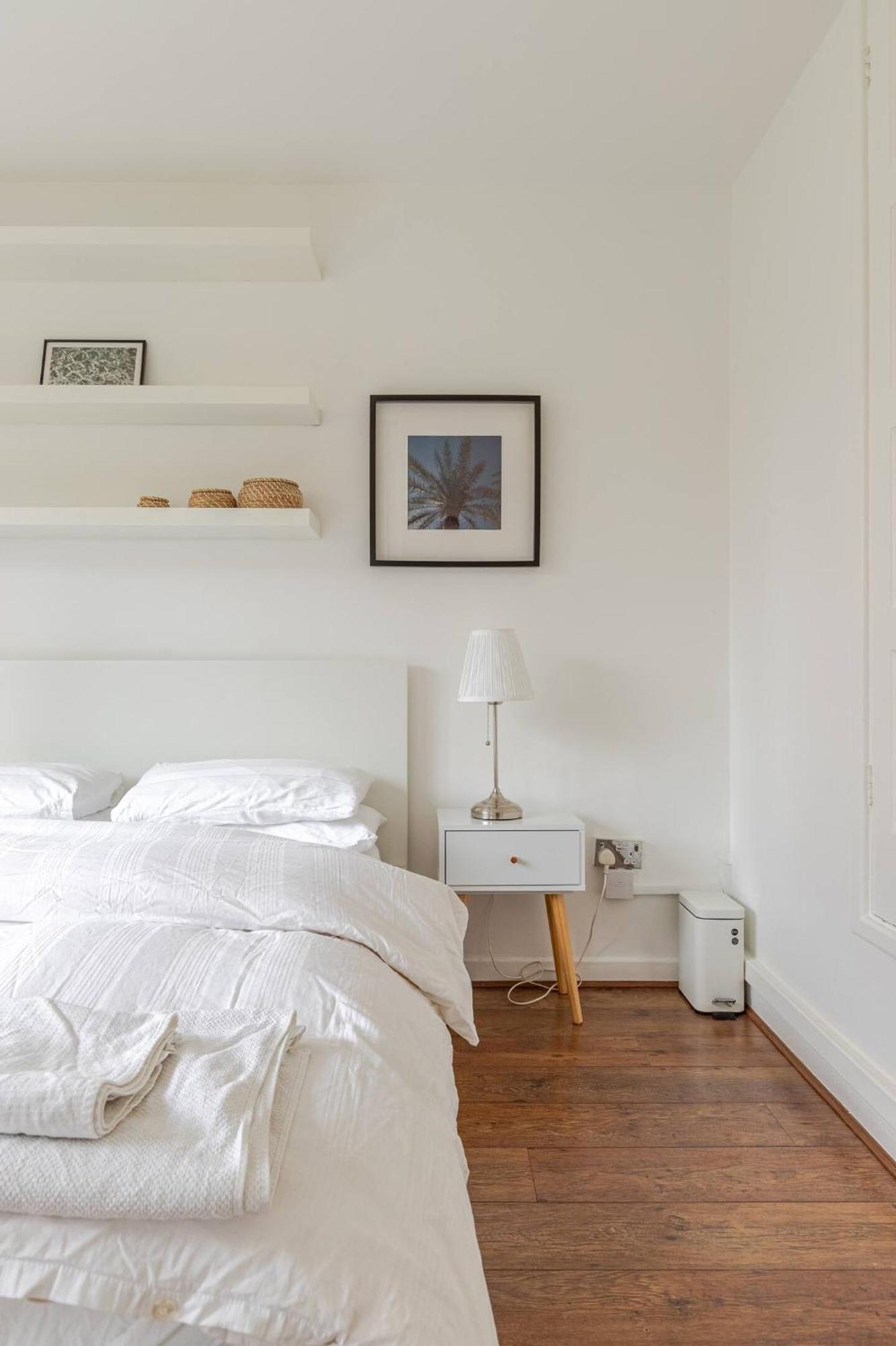 Charming 2-bed Garden Flat Londra