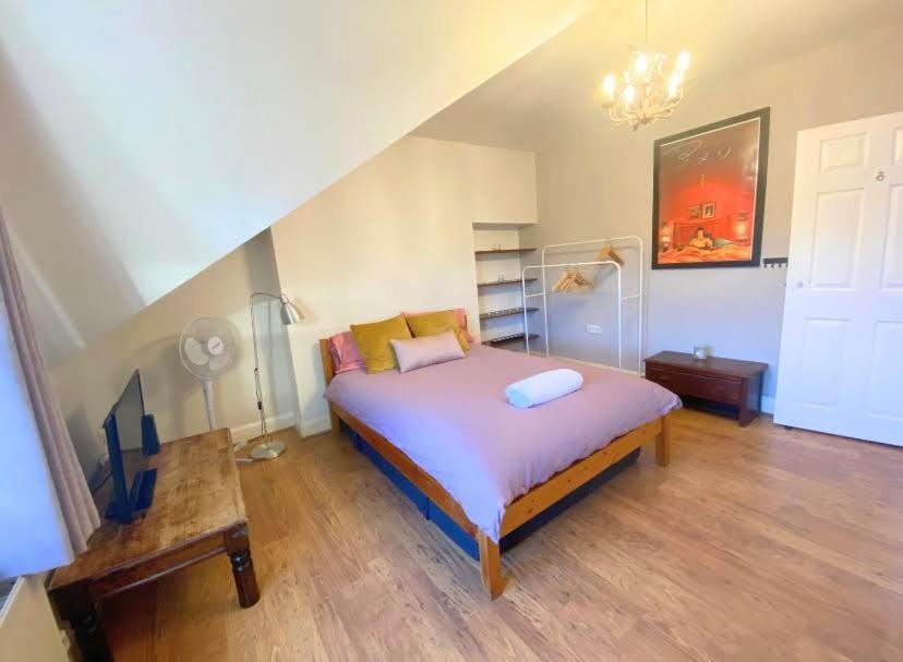 Apartment 3 Bed Flat