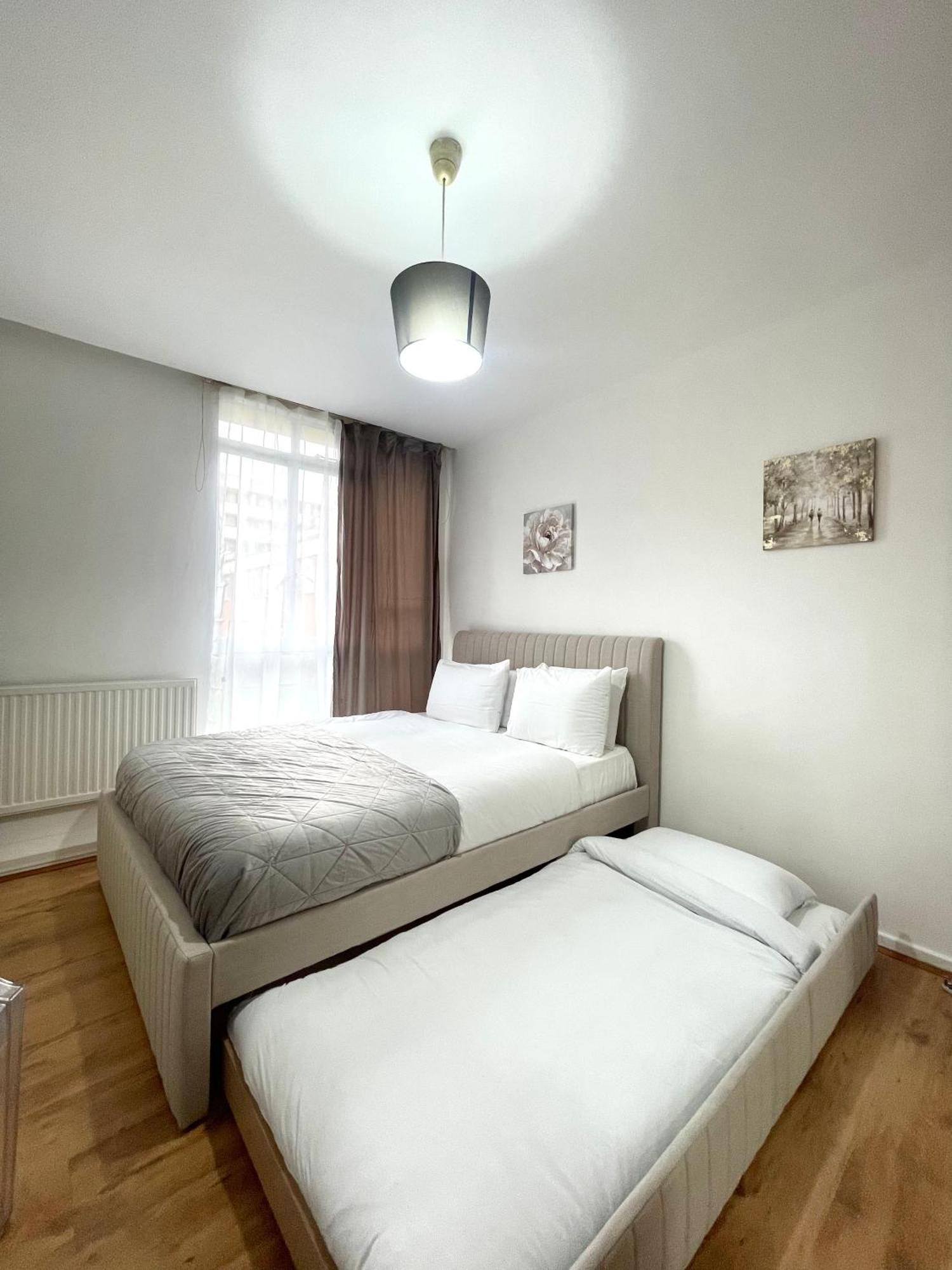 Apartment Hyde Park Place