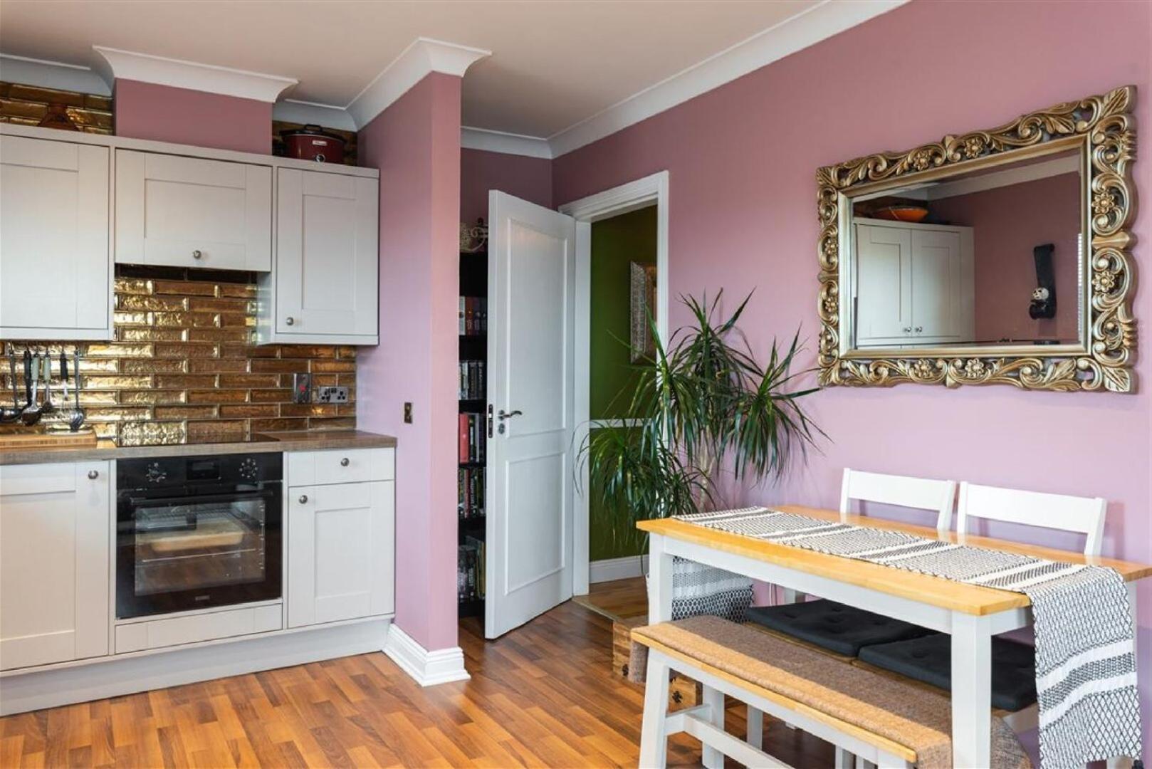 Flat Isaac Appartement Londen