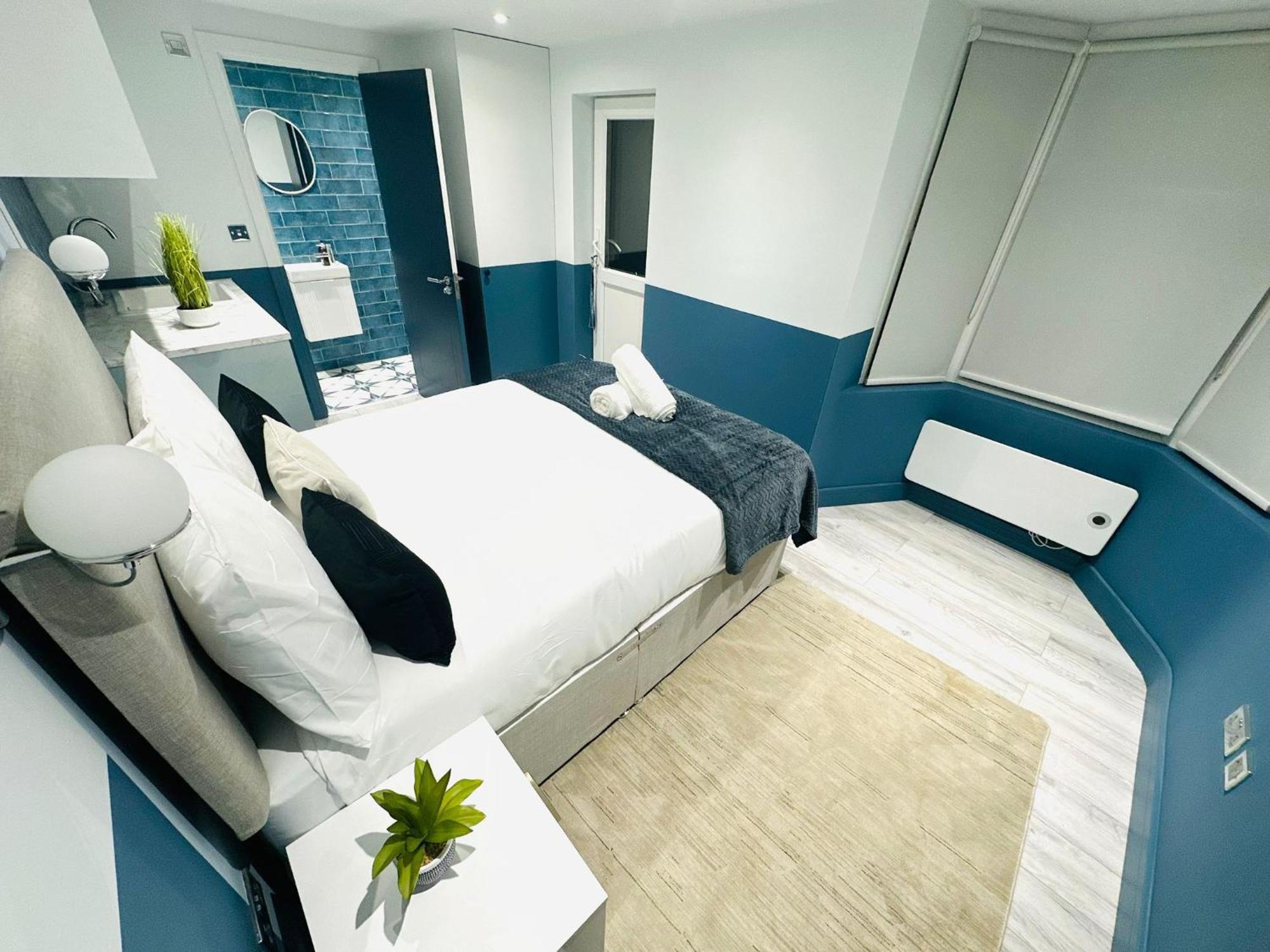 Gasthof Holly B Mini Great Location For Tourist!!! London