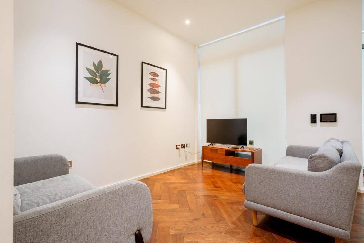 Luxury 2brs Maisonette Near Battersea Power Lägenhet