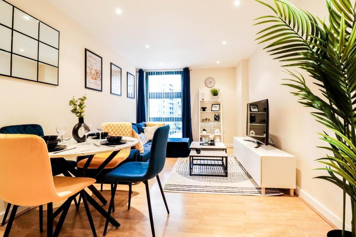 Stunning Canary Wharf Flat-5 Mins From Tube Station Lejlighed *