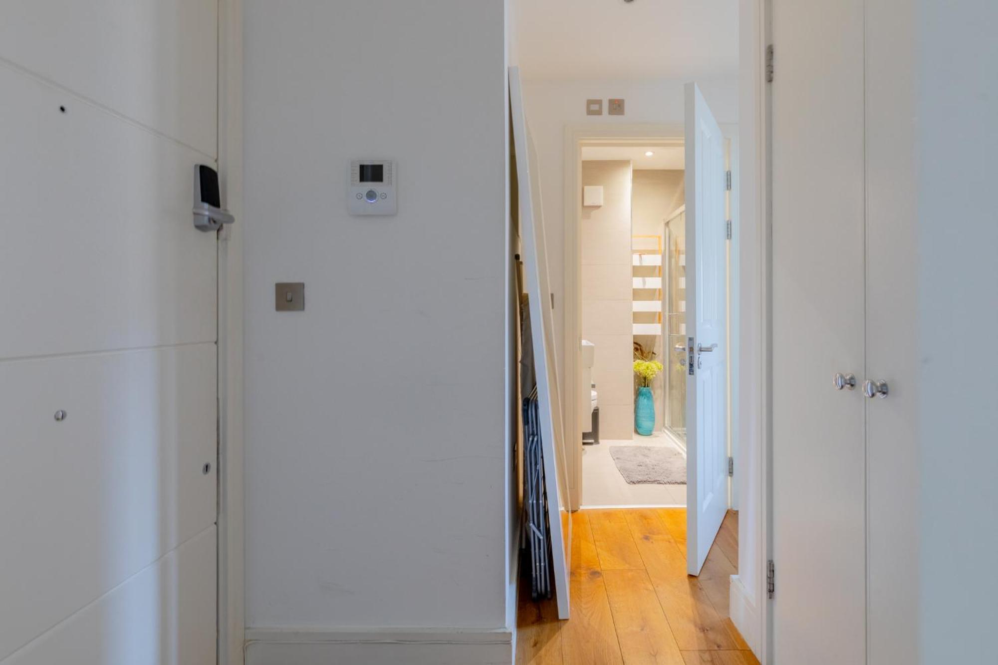 Stylishly Designed 1bd Flat By Regents Park Lejlighed *