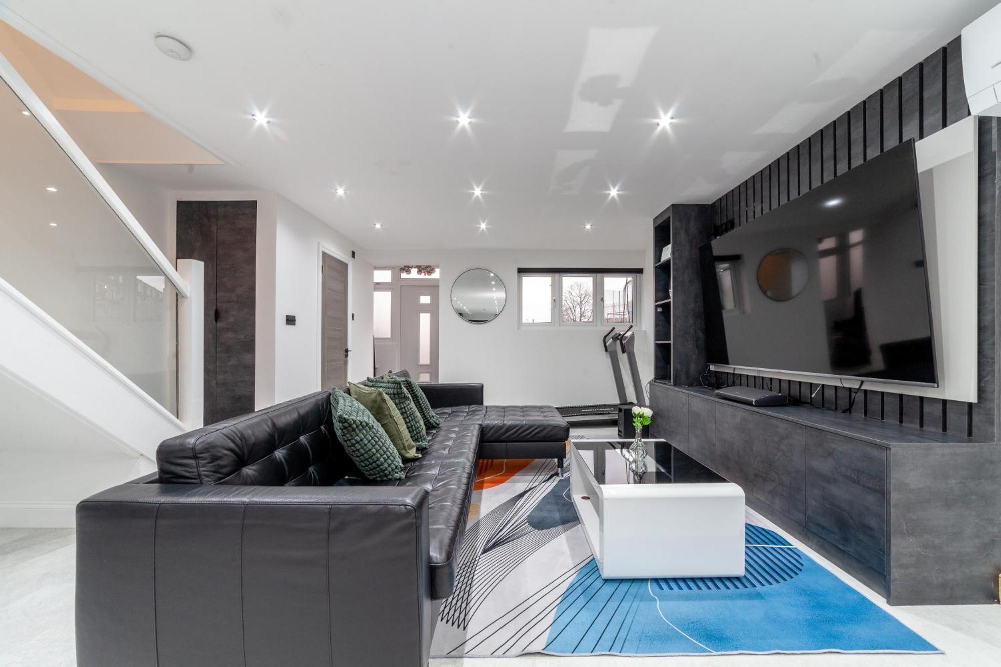 Stonewall Superb Cozy House London