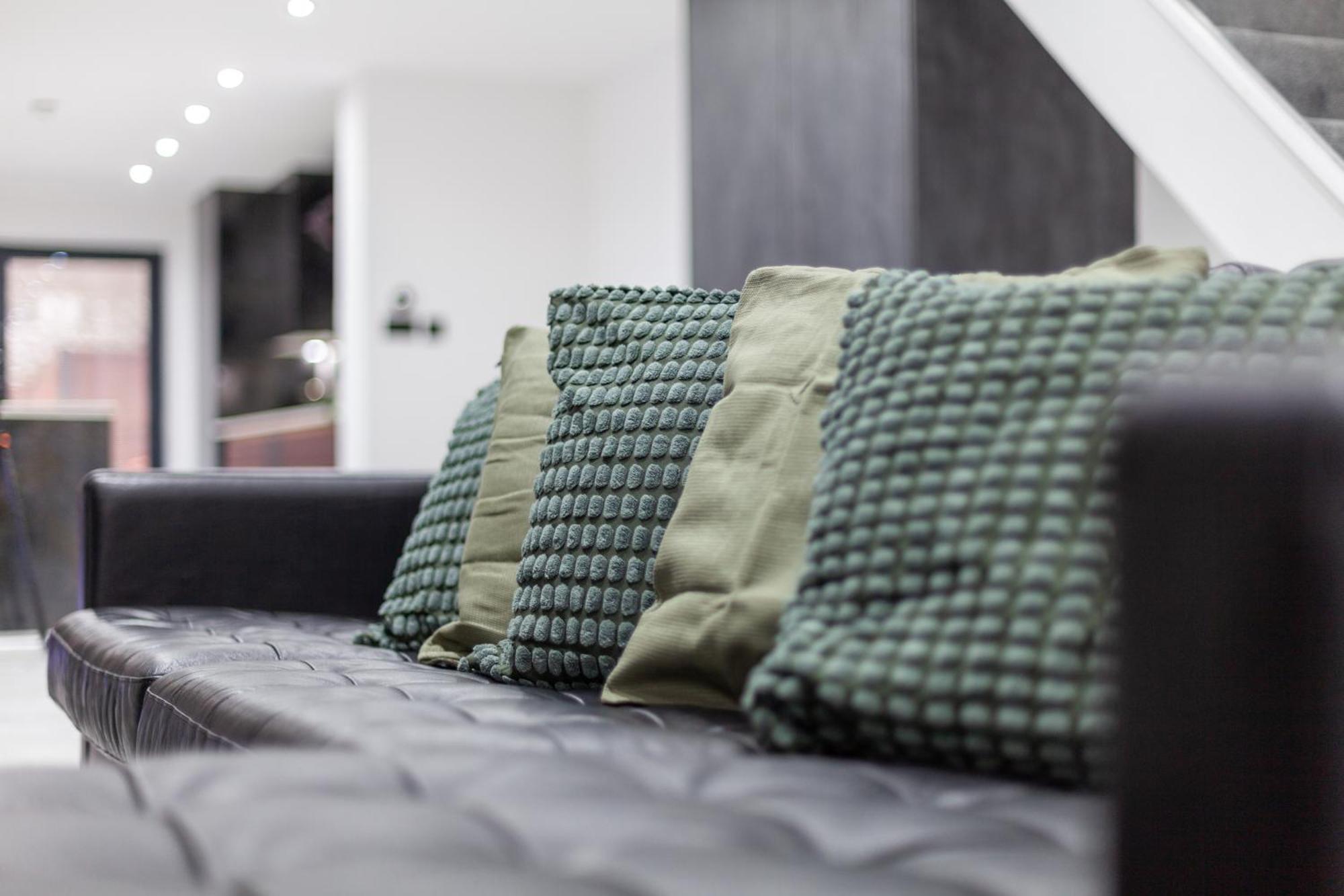 Holiday home Stonewall Superb Cozy House London