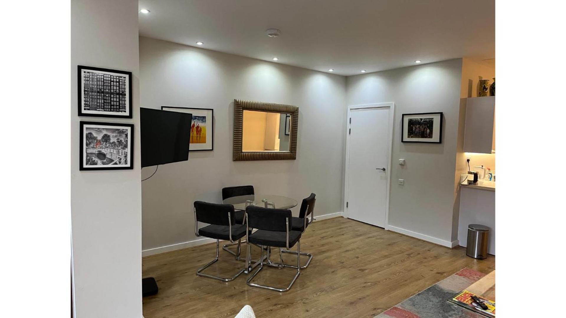 Fantastic Modern 2 Bedroom Flat In Lambeth Appartement