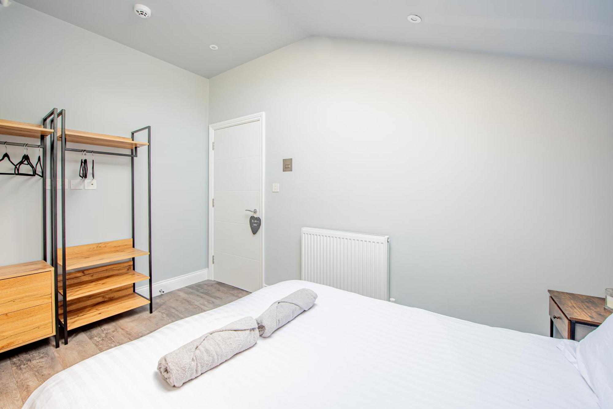 Apartment Peaceful 2-bed Flat In *