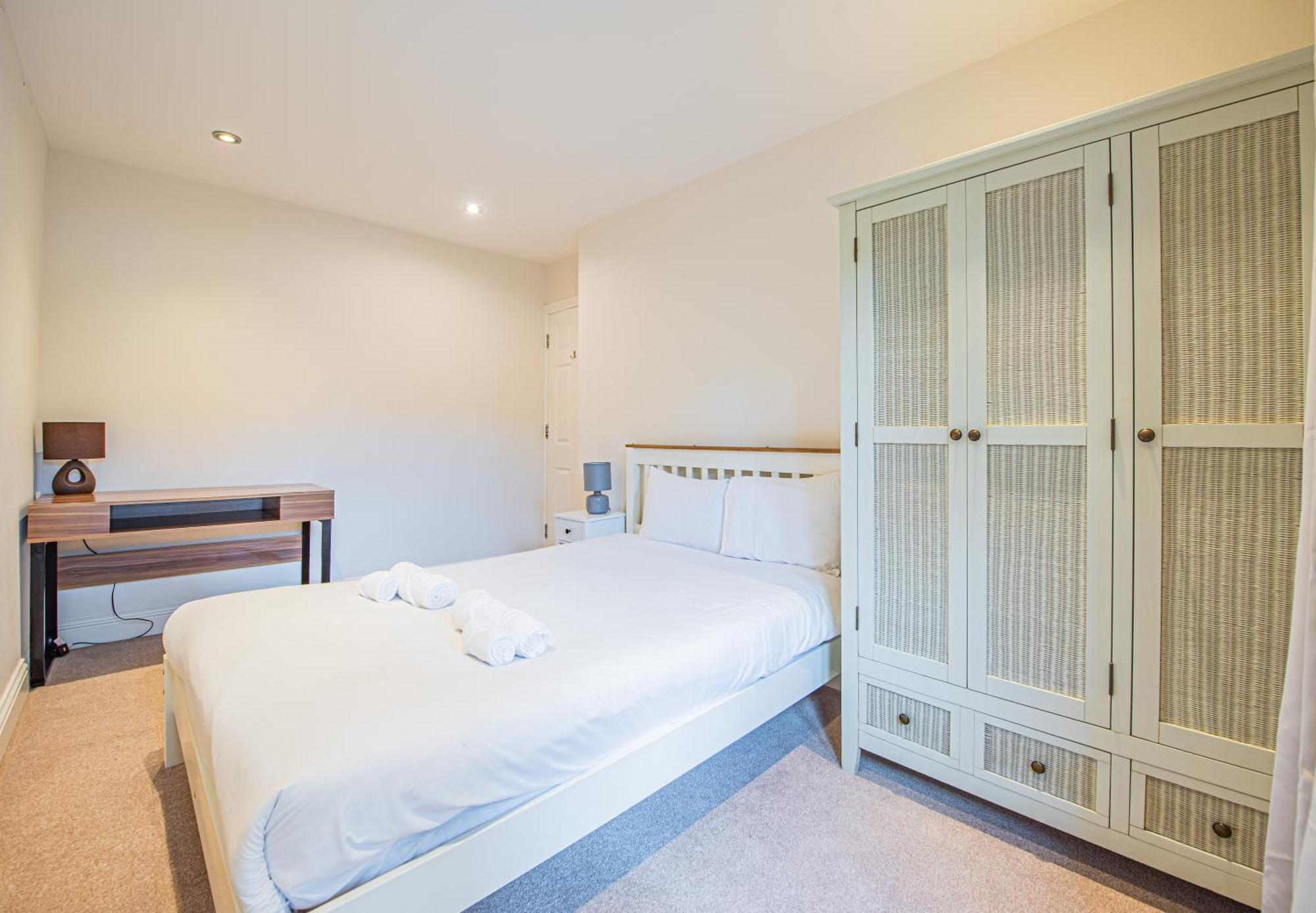 Homely 2 Bedroom Flat Near Tower Bridge Apartment London
