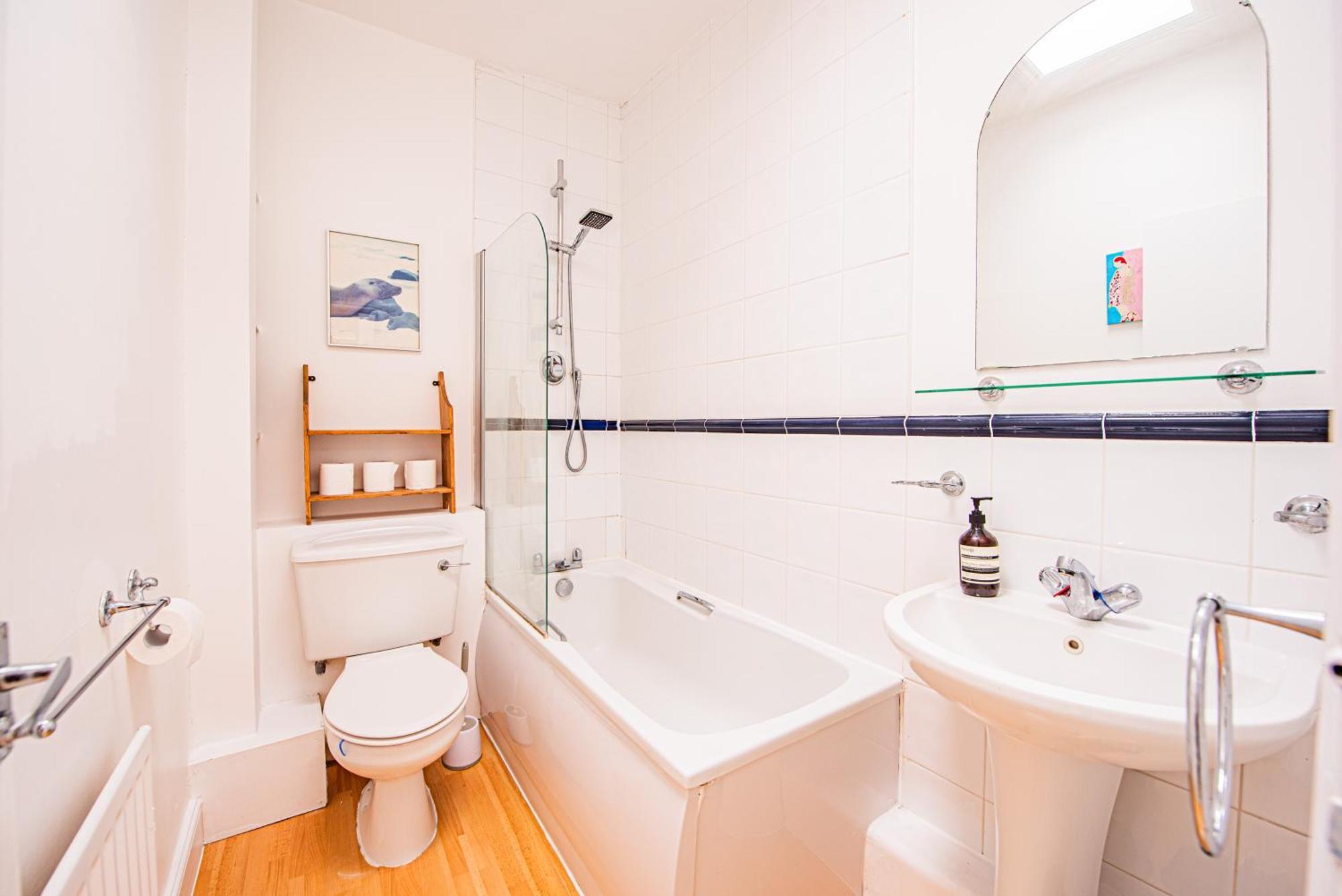 Stylish Flat Near Kensington With Spacious Balcony Appartement Londen
