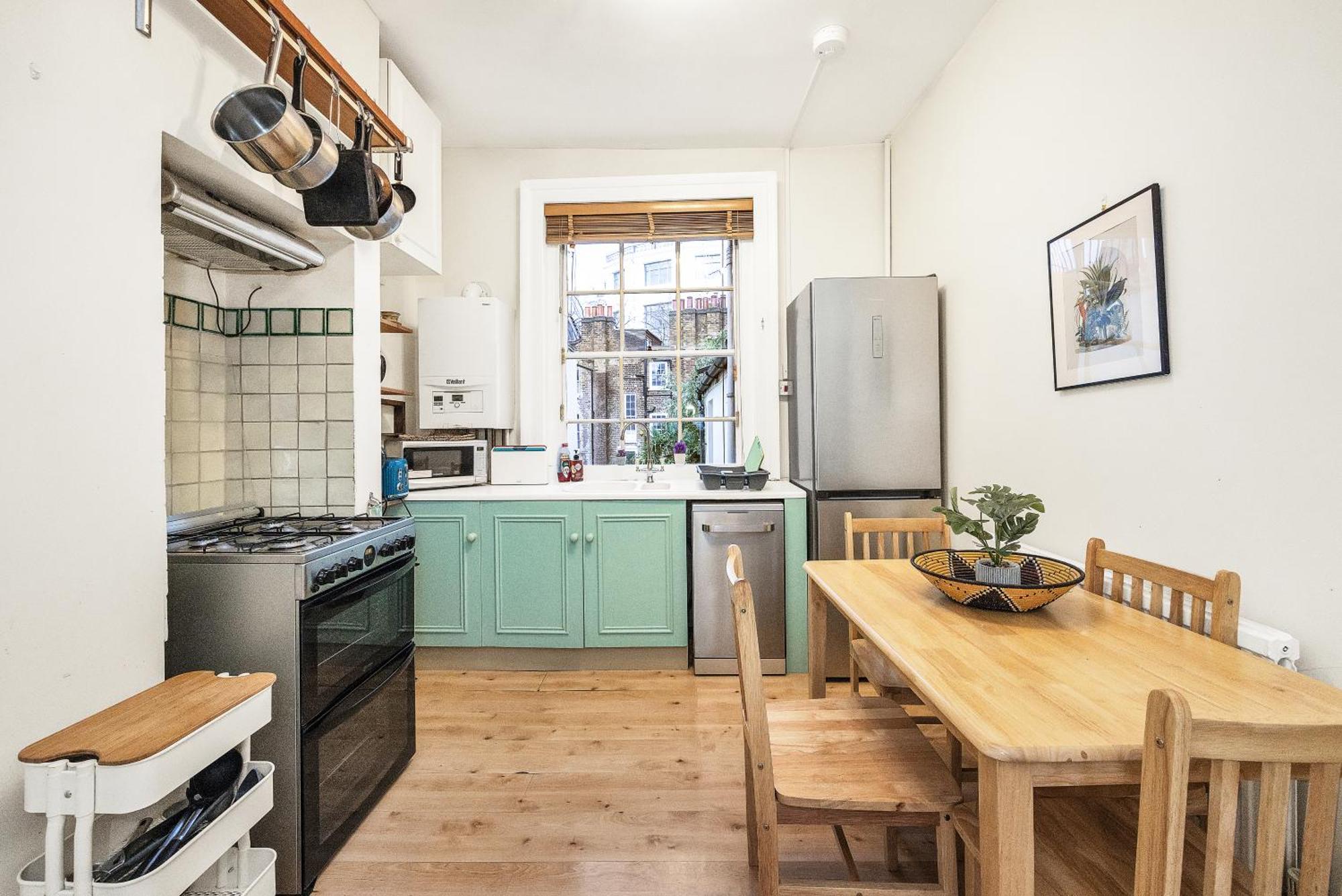 Lägenhet Boho 3-bed With Garden In Camden Next To Tube *