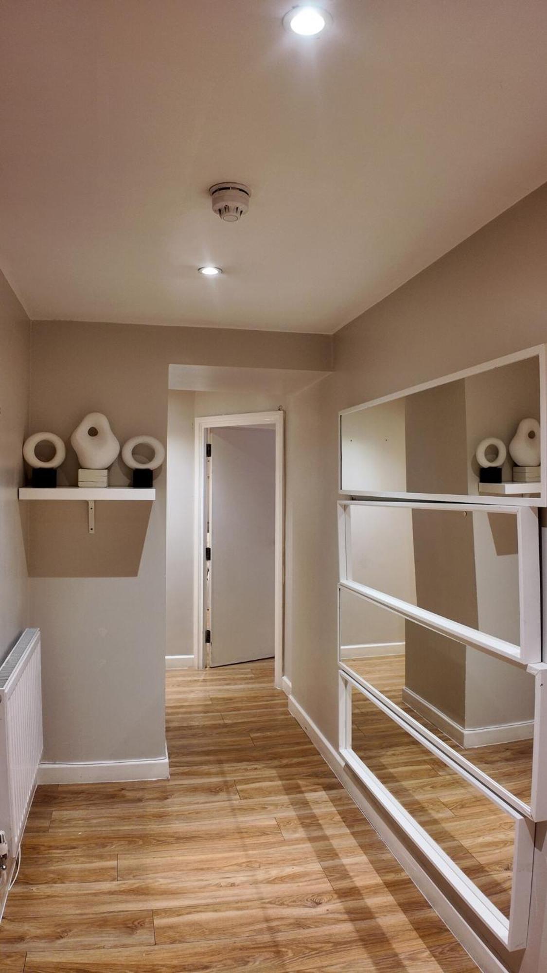 Appartement 3 Bhk Haymarket Leicester Square Soho Hy04 Londen