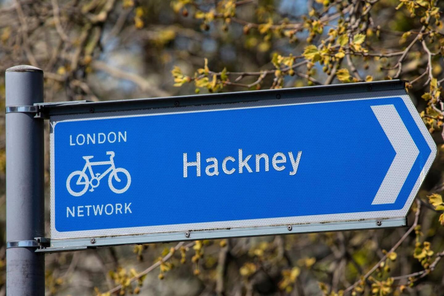 Pass The Keys Modern 2-bed With Private Balcony, Near Dalston Junction Station - Ideal Urban Retreat! * Londen