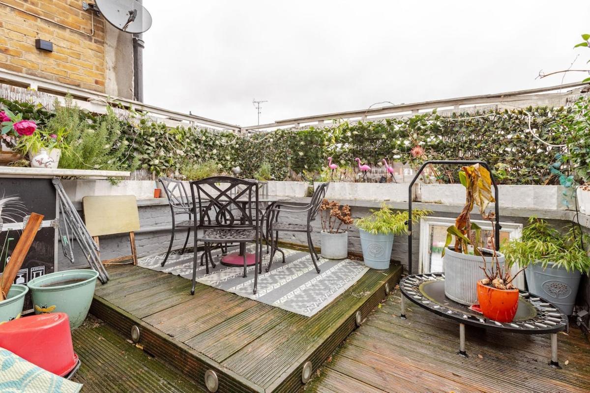 Lägenhet The Whole Flat With Terrace 1 Min To Earls Court Station For 3 Guests