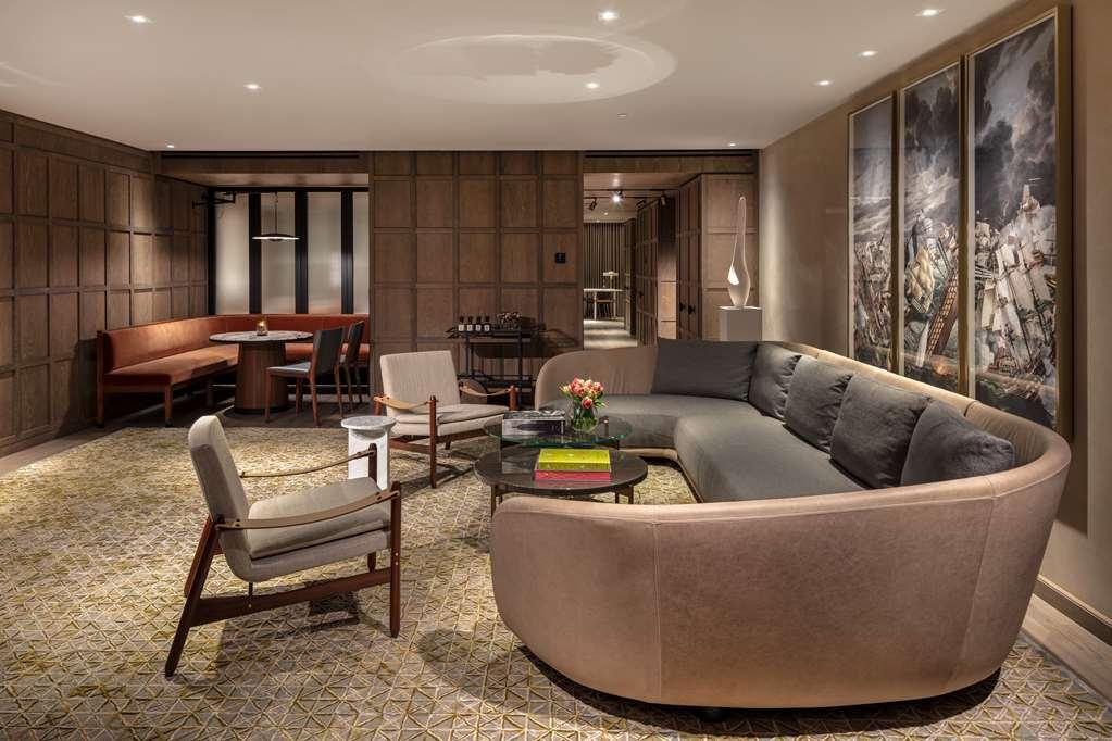 The Londoner 5*