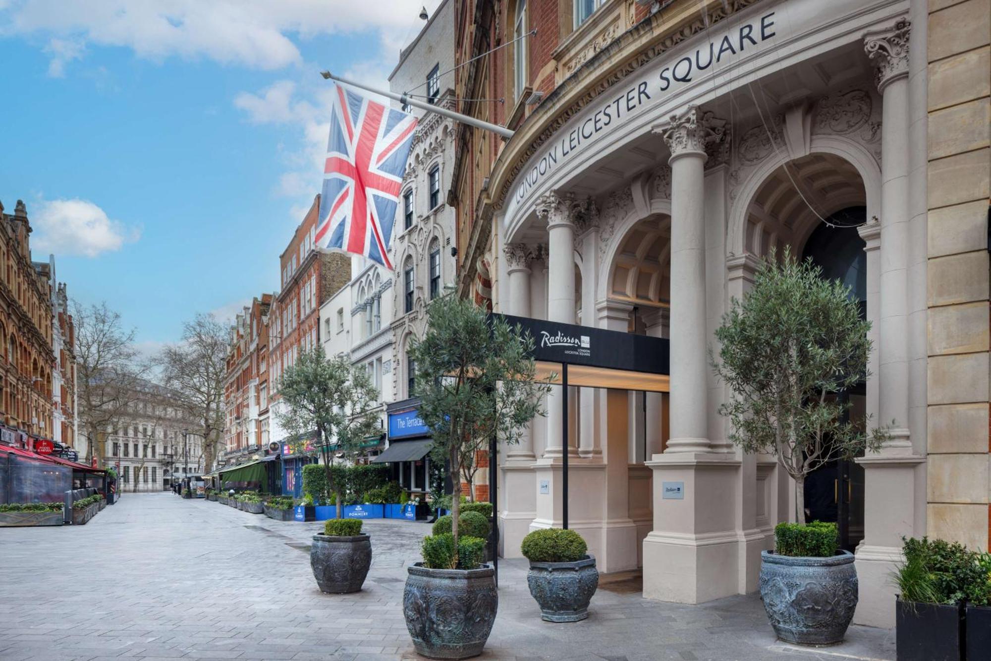 Radisson Blu Hotel, Leicester Square - Formerly Hampshire Hotell London