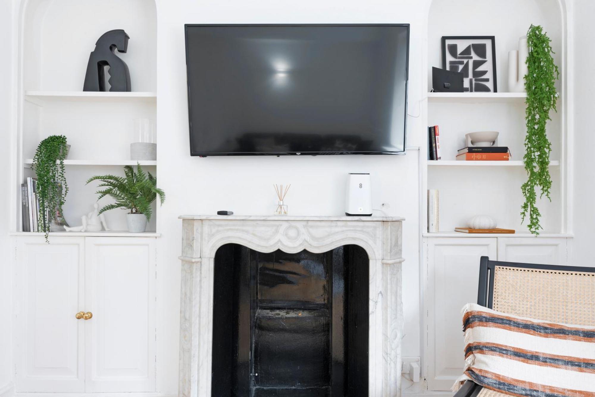 2 Bed Apartment- Mayfair 1 Londen