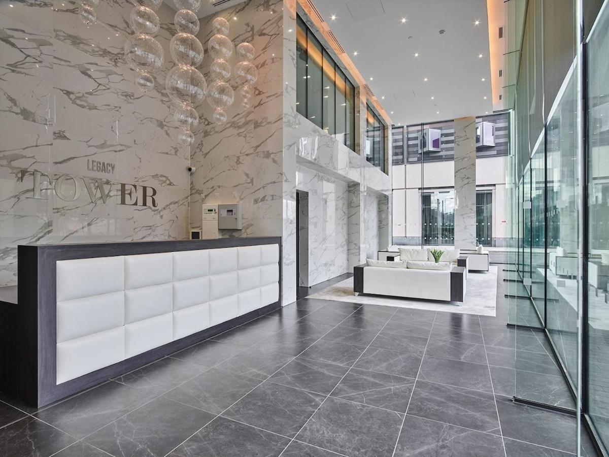 Appartamento Station 1 Minute, Gym , Smart Tv , 1 Min To Westfield Centre *