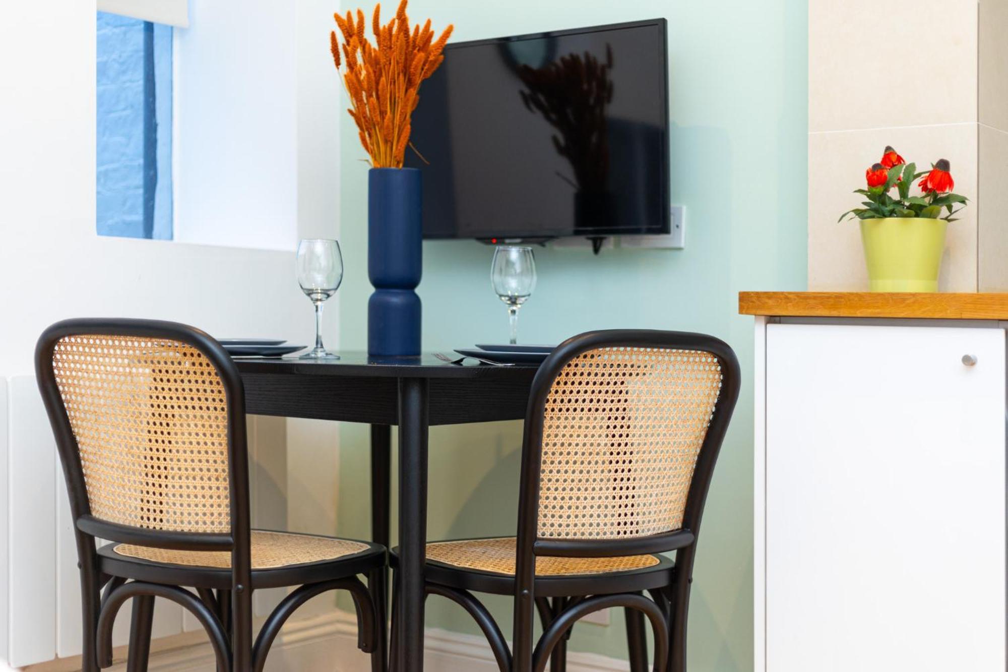 Cozy & Modern Studio, 10 Min To Hyde Park Leilighet