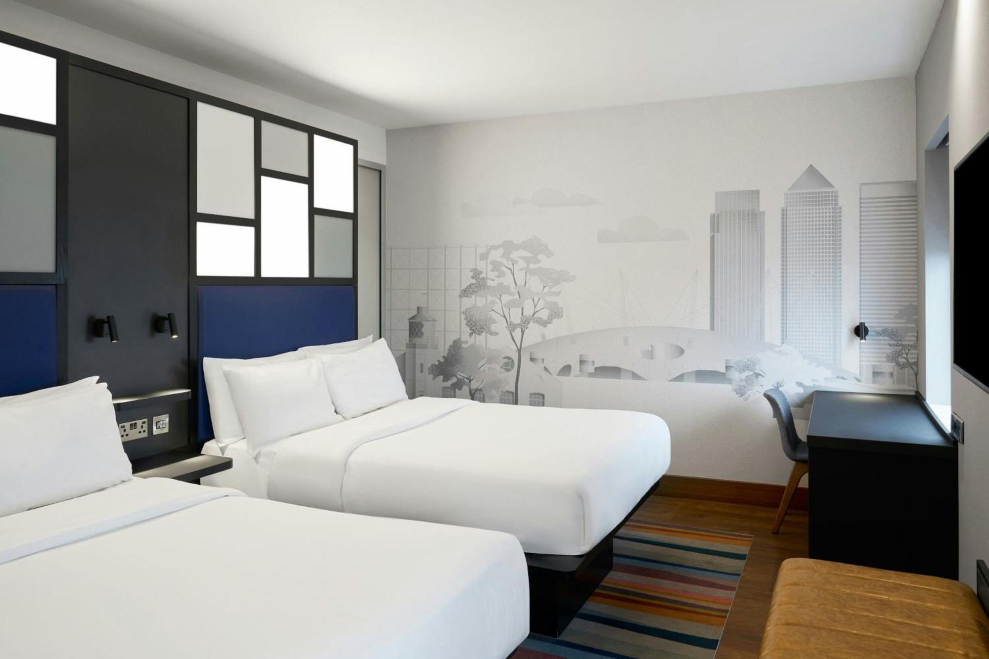 Aloft Excel Hotel London