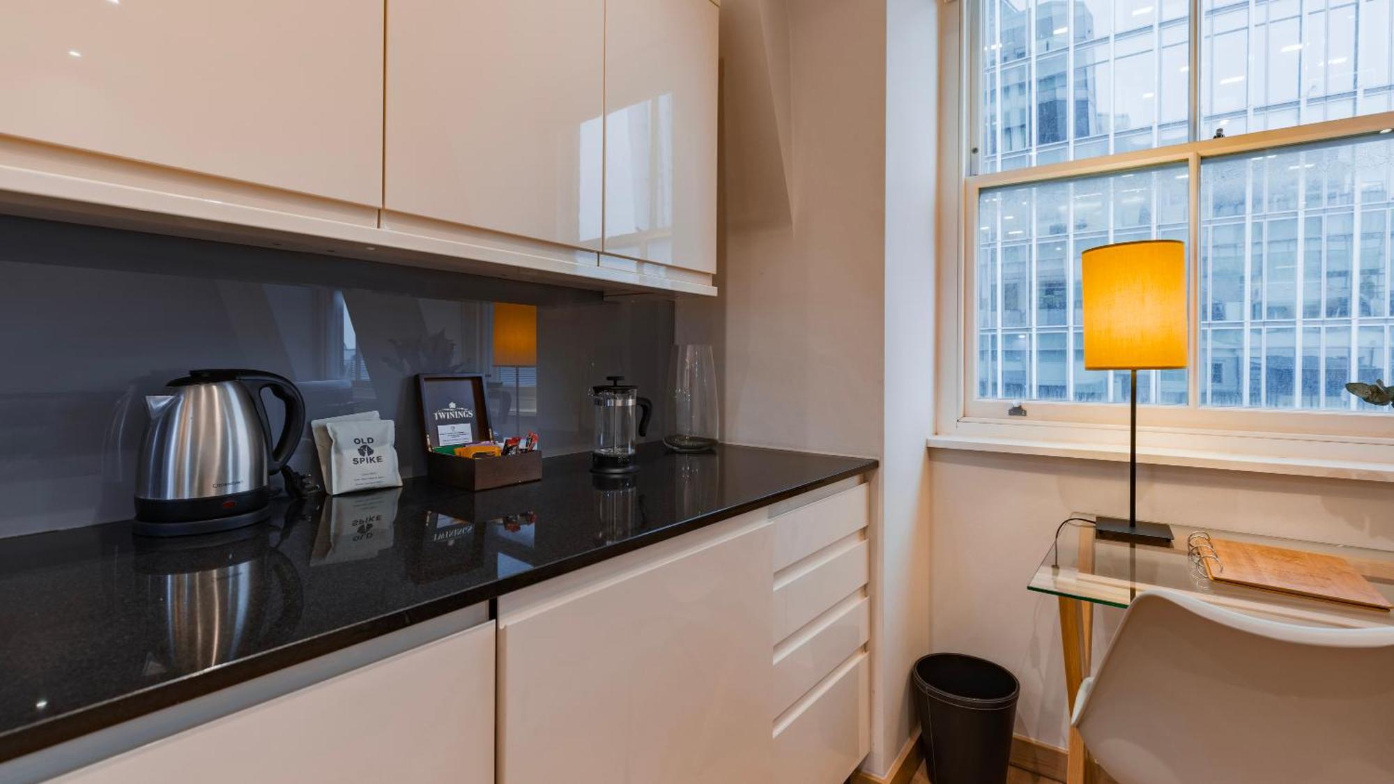 Bank Serviced By Lovelystay Lejlighedshotel