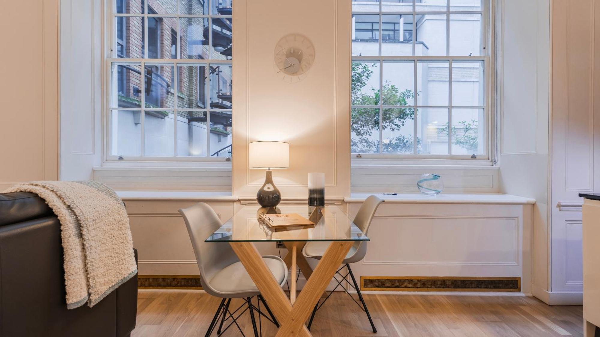 Bank Serviced By Lovelystay Lejlighedshotel London