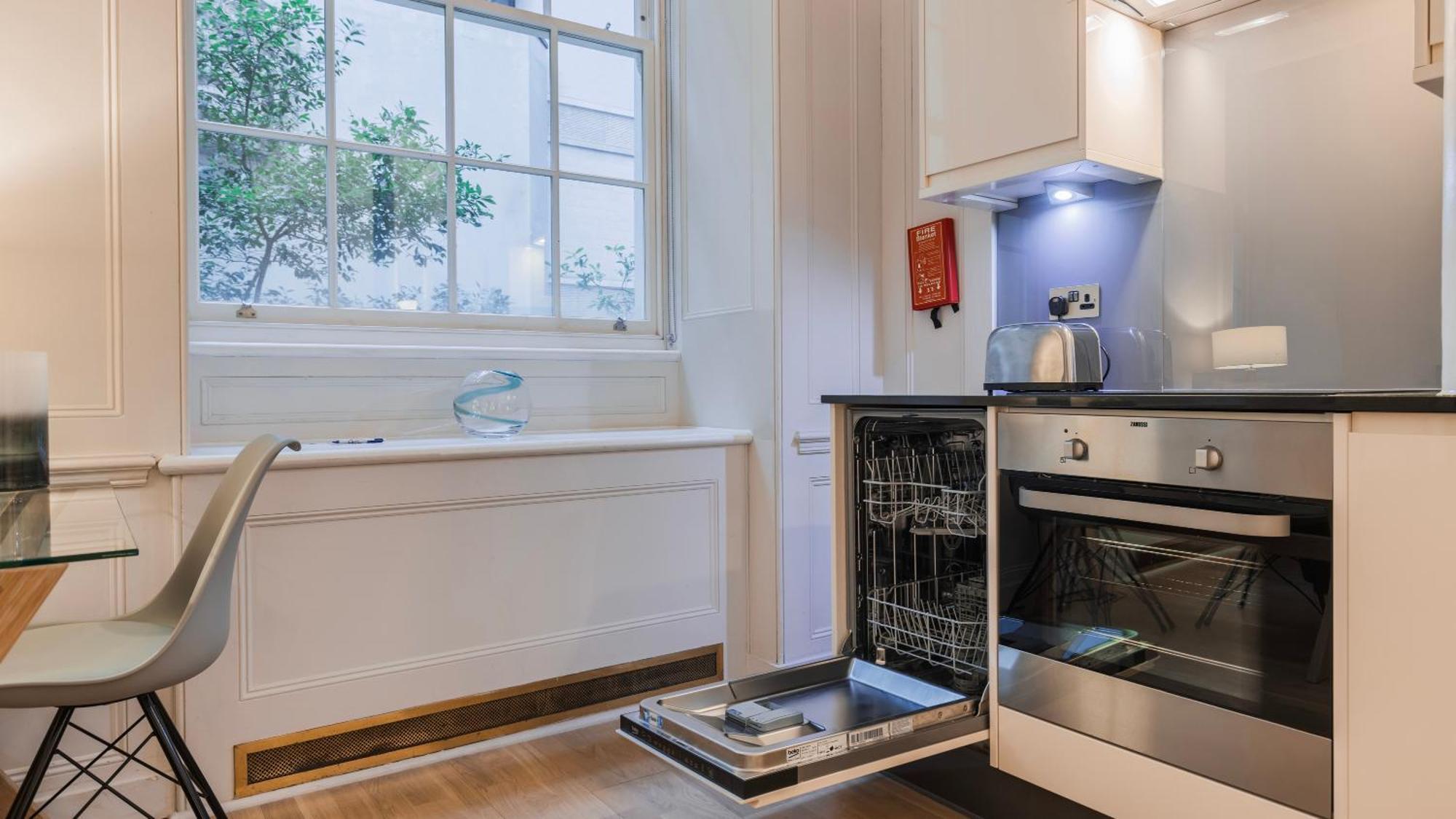 Lejlighedshotel Bank Serviced By Lovelystay London