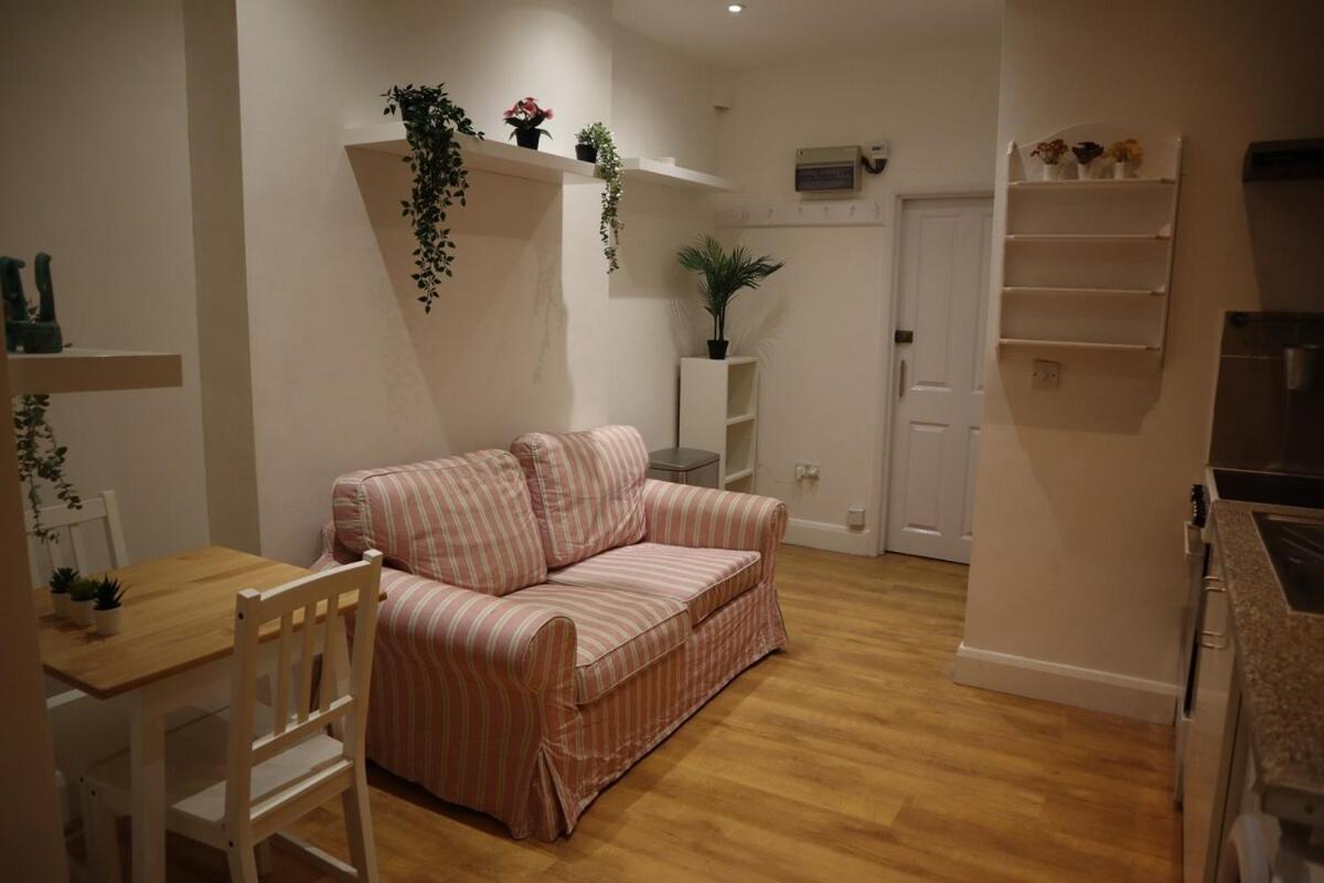 Cozy Flat In Hammersmith Appartamento Londra