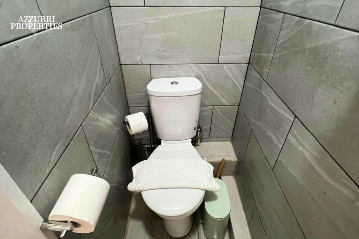 Two Bed Flat - 6 Minutes To Canning Town Station * Londra