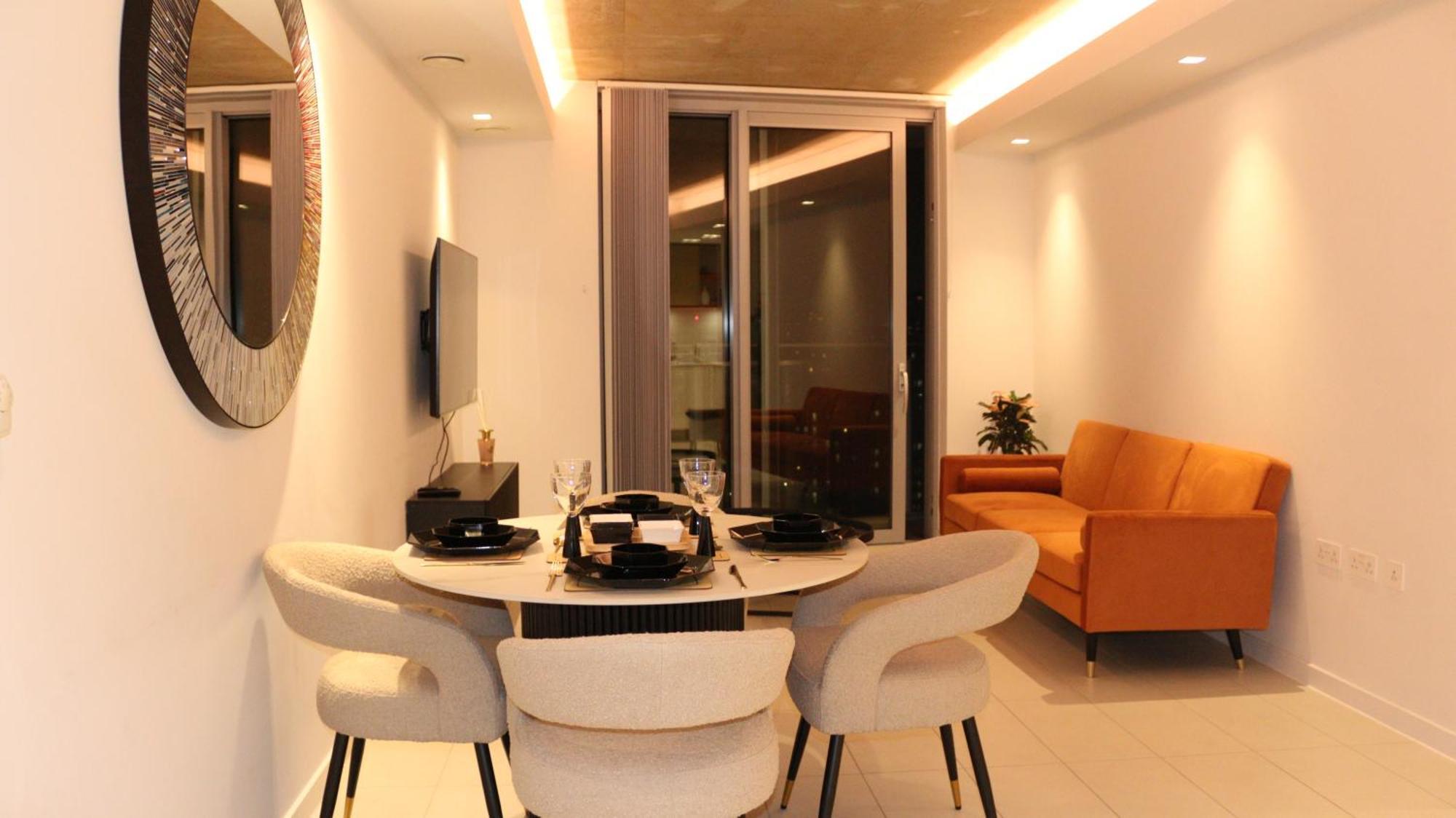 Apartment Luxury 1 Bedroom In