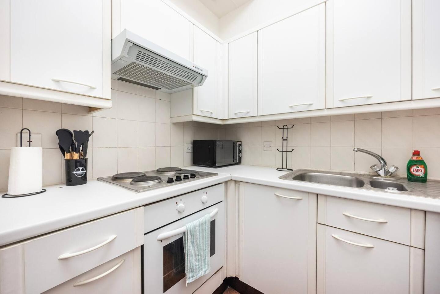 Charming 1 Bedroom By Bridge Feriehus London