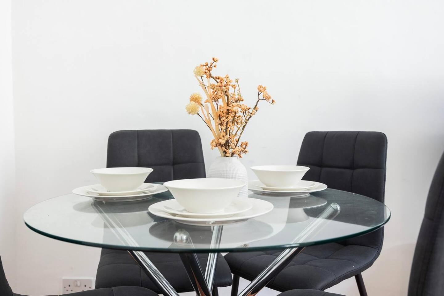 Charming 1 Bedroom By Bridge Feriehus