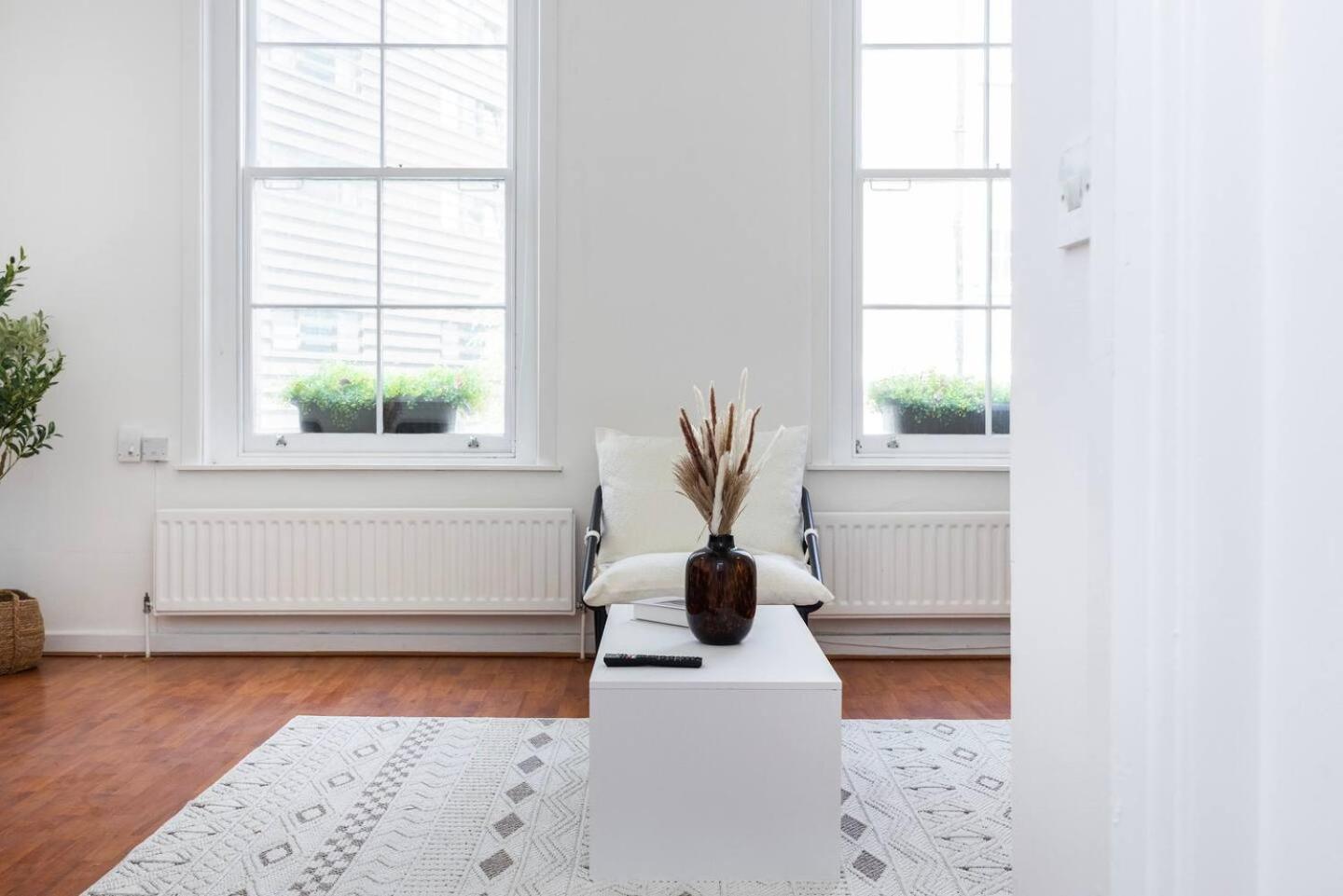 Feriehus Charming 1 Bedroom By Bridge